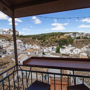 Holiday home La Casa De La Lela, Setenil De Las Bodegas